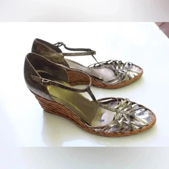 Stuart Weitzman wedges - Picture 2 of 16